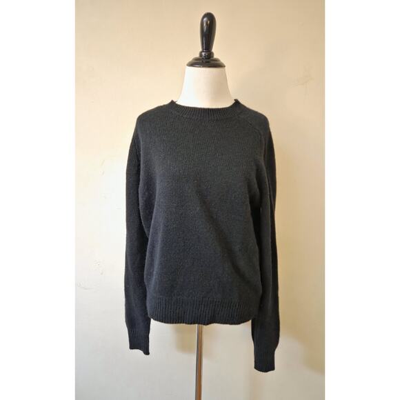 360 Cashmere Black Sweater Crew Neck Luxury Women's Medium - Picture 1 of 8